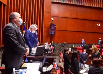Senado aprueba en primera lectura proyecto de ley de Aduanas