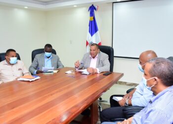 Alcaldía SDN crea espacio para el vertido residuos  de construcción en vertedero Duquesa