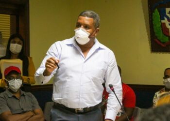 Regidor Luis Vallejo exige reponer perremeistas  cancelados en Hospital Vinicio Calventi