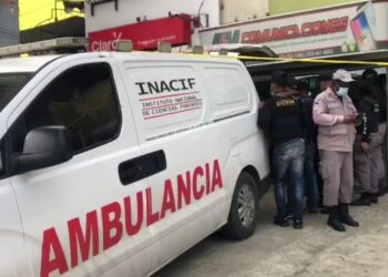 La Policía persigue  delincuentes ultimaron dueño de negocio celulares en Santiago para atacarlo