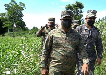 Jefe Ejército encabeza recorrido por zona fronteriza