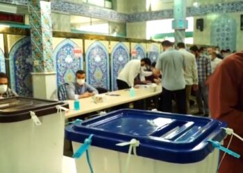 Irán vota en elecciones presidenciales con el ultraconservador Raisi como favorito