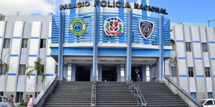 PN desarticula peligrosa banda de asaltantes en  DN