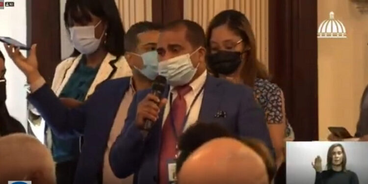 Preguntas y respuestas en Gobierno presenta Compromiso para el Pacto por el Agua (2021-2036