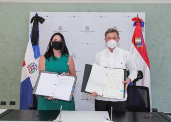RD firma acuerdo que delimita frontera marítima con Países Bajos