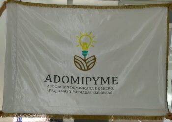 ADOMIPYME rechaza aumento salario y advierte forzará  cierre