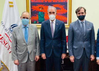 MESCYT, DGII y Centro Estudios Financieros desarrollarán Doctorado en Derecho y Sociedad