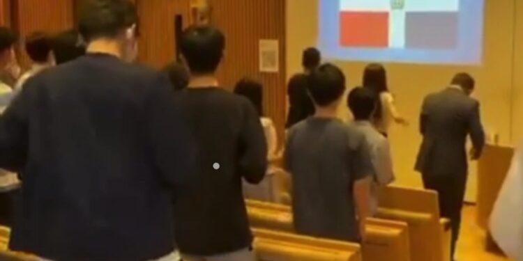 Embajador RD en Japón lleva la bachata a universidad de Tokio