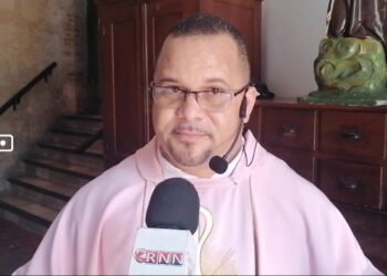 Párroco llama al gobierno intervenir Iglesia Las Mercedes