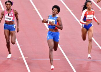 Medallistas juegos olímpicos Tokio llegan al país