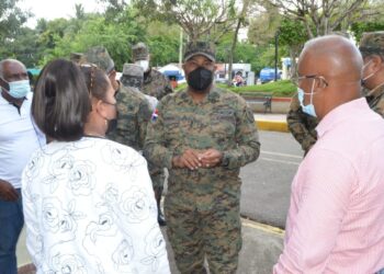 Ejército supervisa operativos para evitar propagación fiebre porcina