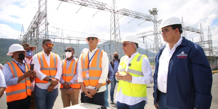 Autoridades sector eléctrico garantizan 98% de demanda energía a nivel nacional