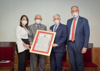 Senado reconoce labor desarrollada por la Academia Dominicana de la Historia en sus 90 años