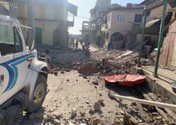 Sismo de magnitud 6.7 se siente en Haití