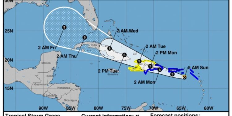 COE incrementa a 32 las provincias en alerta por tormenta Grace