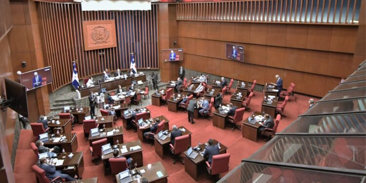 El Senado envía a Comisión de Salud nueva solicitud estado de emergencia