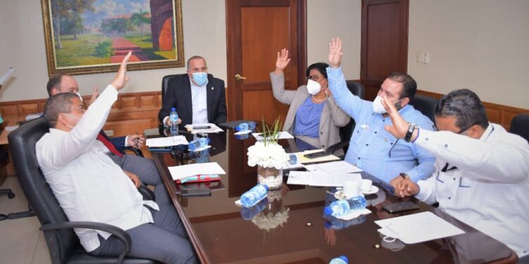 Comisión de Industria del Senado consultará el proyecto de Ley de fomento a la inversión con los sectores productivos