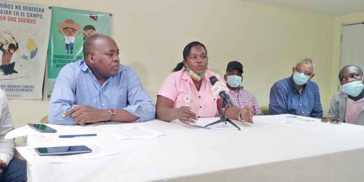 Organizaciones sociales  haitianas agradecen ayuda humanitaria de RD