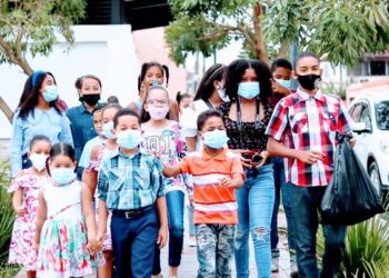Ayuntamiento Santo Domingo Este juramenta primera Junta de Vecinos Infantil