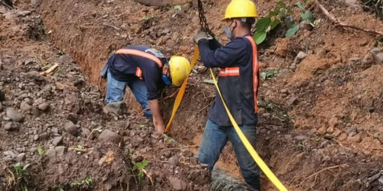 Exigen agua potable en comunidad Loma Atravesada, Rincón de La Galera, Samaná