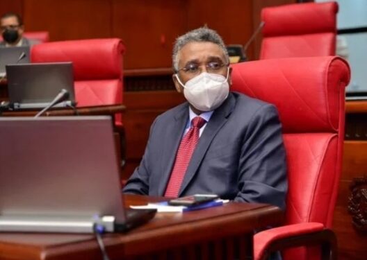 Senador Félix Bautista solicita a Eduardo Estrella y Alfredo Pacheco conformar comisión bicameral de estudio a proyecto de ley “Código de Democracia Directa”