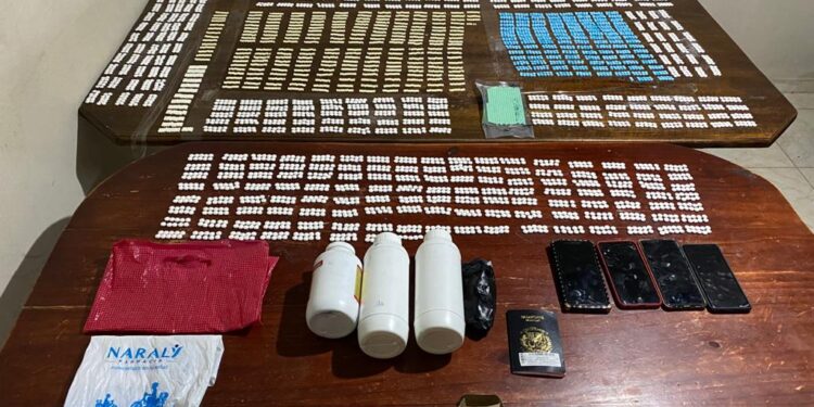 Ocupan más de ocho mil pastillas de extasis en Moca