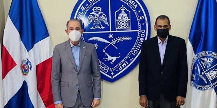 MESCYT anuncia asignación presupuestaria a Centro UASD-La Romana