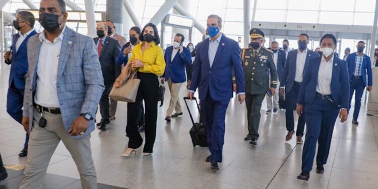 Presidente Abinader llega esta tarde a República Dominicana desde Nueva York
