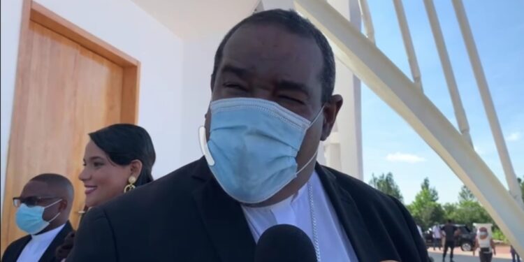Obispo Castro Marte califica de vergonzoso la narcopolitica en RD