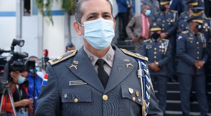 Designan nuevamente a Diego Pesqueira vocero de la Policía
