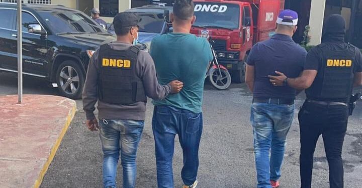 Capturan dos hombres señalados como cabecilla de red narcotráfico que operaba en Barahona