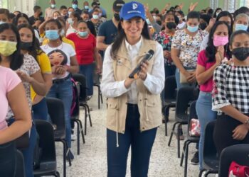 Judith Cury afirma educación de mujeres y niñas contribuye al 50% crecimiento económico de los países
