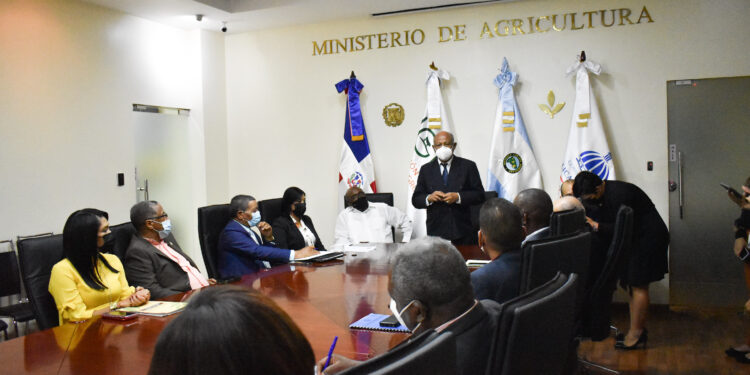 DIGERA y el IAD firman convenio de colaboración interinstitucional