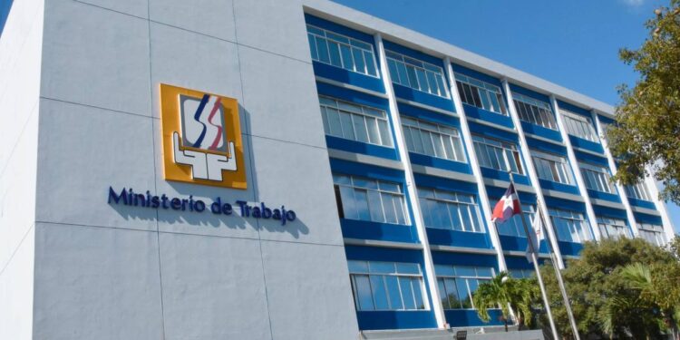 Ministerio Trabajo invita a jornada múltiple de empleos en varios pueblos del Cibao, Nordeste y línea Noroeste