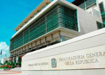 Arrestan a tres generales y varios coroneles vinculados a red de corrupción en Operación Coral 5G