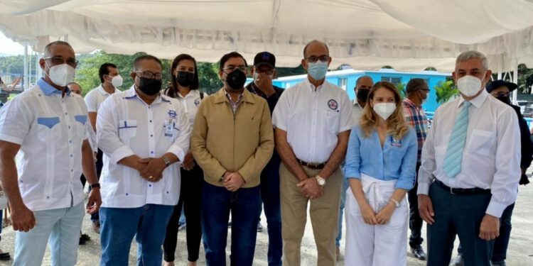 INDRHI inicia limpieza de obra de toma de sistemas UFE y Monsieur Bogaert en Santiago