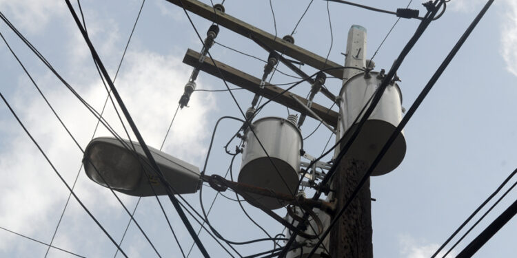 MP somete 11 personas por robo energía