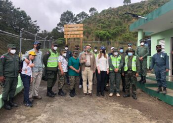 Ministro Medio Ambiente y director SENPA realizan visita a Parque Nacional  Valle Nuevo