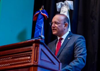 Proindustria premia participantes en Feria Emprendimiento e Innovación