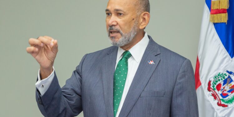 Director INABIE asegura se esforzará para que procesos estén blindados; manifiesta entender a suplidores