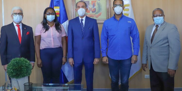 Ministerio Juventud y Mescyt aunarán esfuerzos en beneficio de la educación y desarrollo positivo de los jóvenes dominicanos