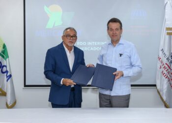 Mercadom e Industria y Comercio acuerdan fortalecer  capacidades exportadoras de productores agrícolas