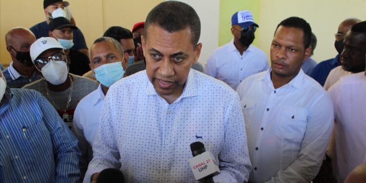 Gómez Mazara confía Gobierno le alegrará la Navidad a los perremeístas