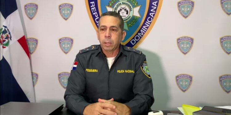 PN diligencia orden arresto contra acusado de asesinar joven en Villa Mella