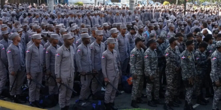 Informe  revela arrabalización y descuido de Policía Nacional