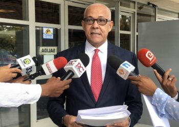 ADOCCO respalda advertencias de Carlos Pimentel a  artistas que devuelvan 100 millones de pesos recibidos irregularmente