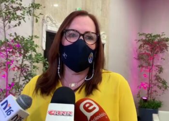 Exministra de la Mujer reprocha joven agredida en Bani retirara querella al agresor