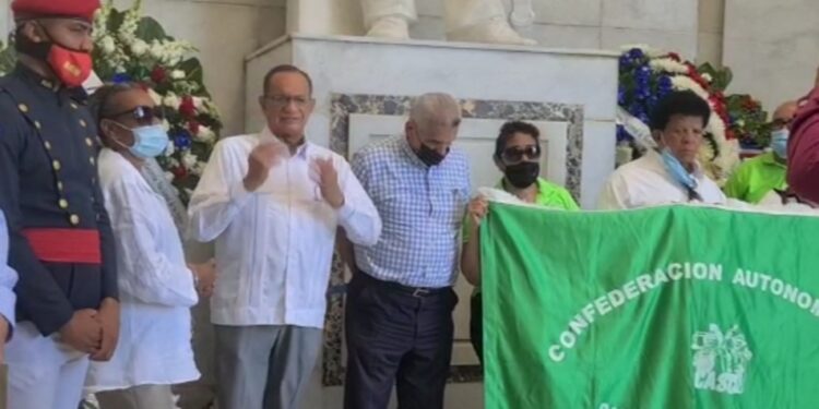 CASC presenta logros a favor de la clase trabajadora al conmemorar 60 aniversario