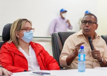 Comedores Económicos distribuyen miles de raciones alimenticias a damnificados en Montecristi y Región Noroeste