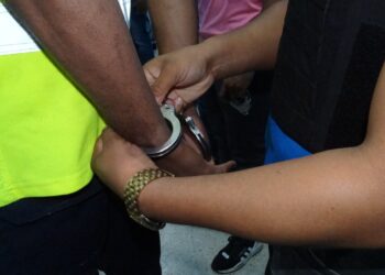 Cinco detenidos por alijo de 242 paquetes de cocaína decomisados en Puerto Caucedo